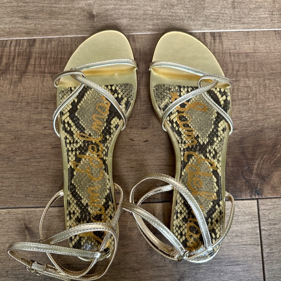 Sam Edelman Womens Ellina Gold Leather Strappy Flat Open Toe Sandal Sz 6.5 NEW - Picture 3 of 6